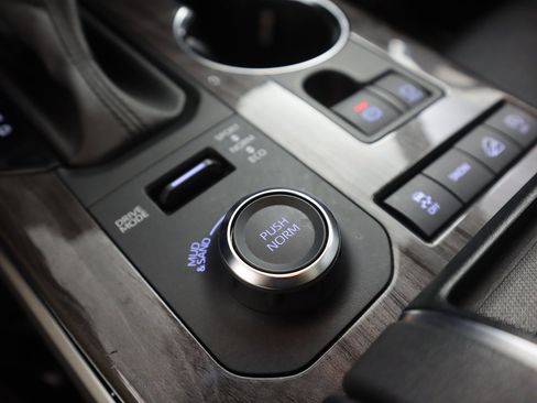 Used 2022 Toyota Highlander Platinum image 58