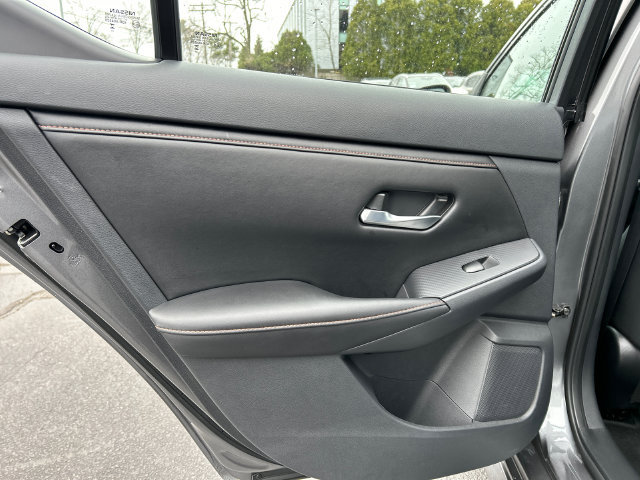 Certified 2023 Nissan Sentra SR w/ Trunk Package FWD image 23
