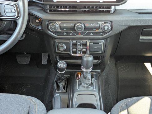 New 2026 Jeep Wrangler Unlimited Sport image 18