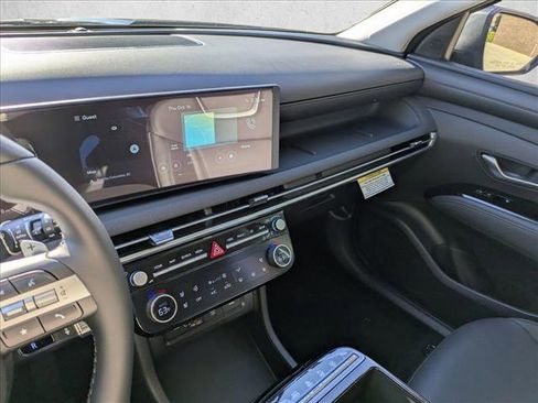 New 2026 Hyundai Tucson Limited FWD image 13