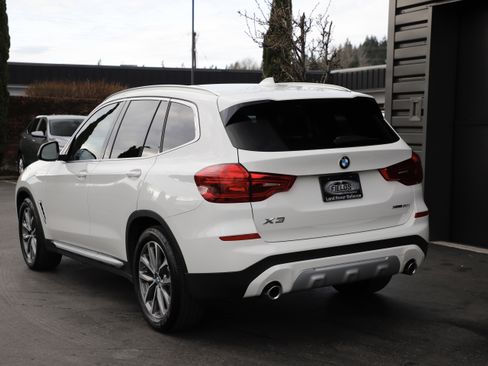 Used 2019 BMW X3 xDrive30i w/ Driving Assistance Package image 6