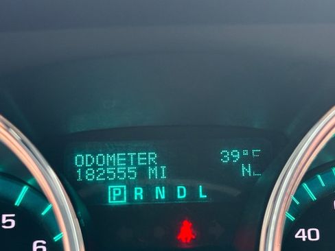 Used 2012 Chevrolet Traverse LTZ image 18