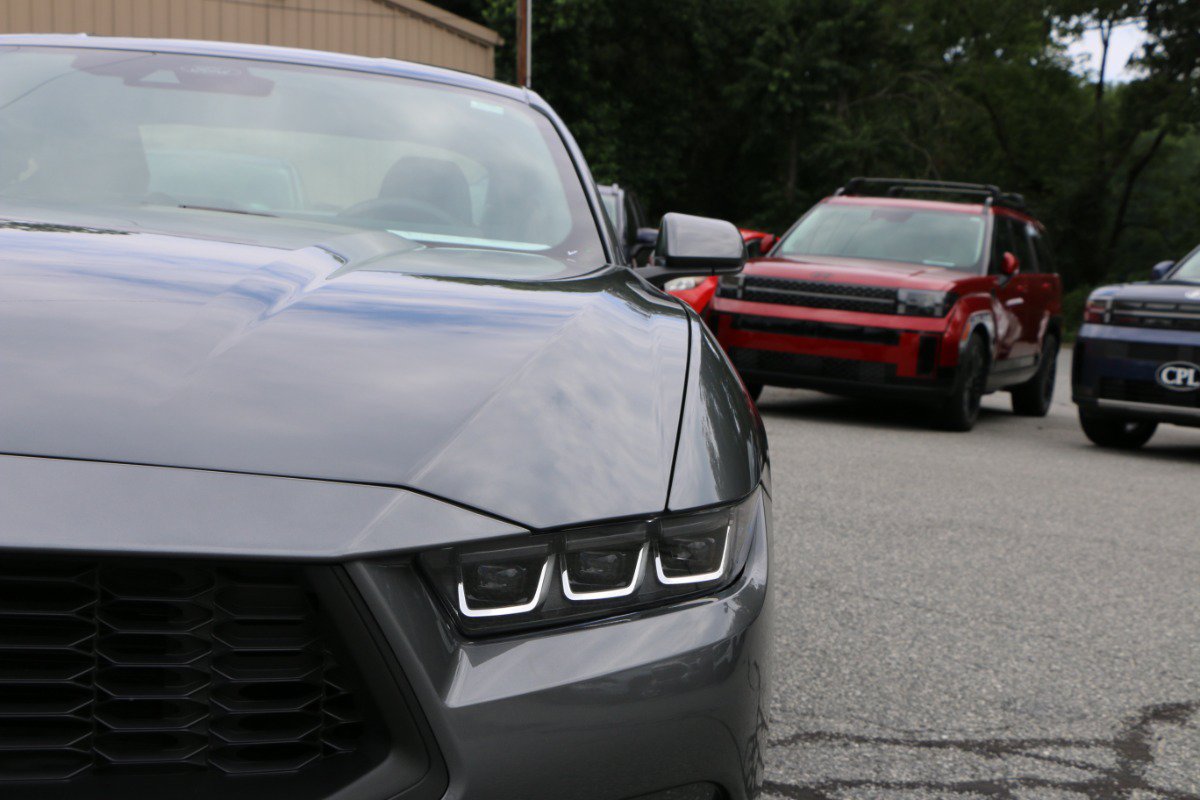 Used 2024 Ford Mustang Premium RWD image 13