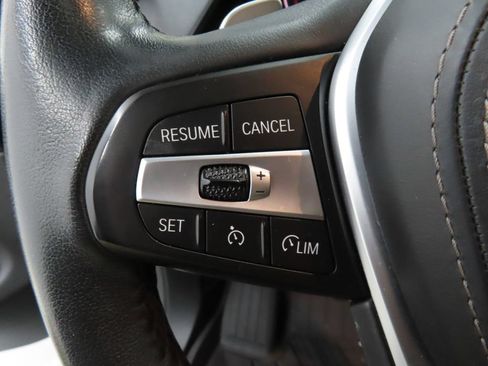 Used 2021 BMW X5 sDrive40i w/ Convenience Package RWD image 12