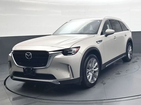 Used 2024 MAZDA CX-90 Plug-In Hybrid w/ Premium Plus image 9