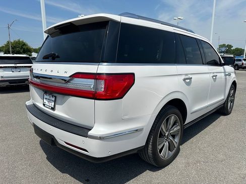 Used 2018 Lincoln Navigator Reserve w/ Technology Package AWD/4WD image 5