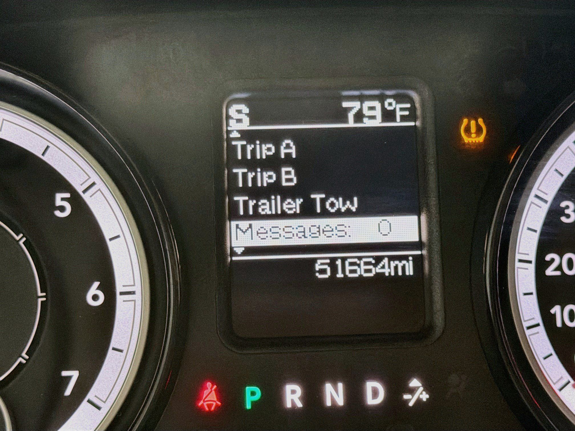 Used 2018 RAM 2500 Tradesman w/ Chrome Appearance Group AWD/4WD image 8