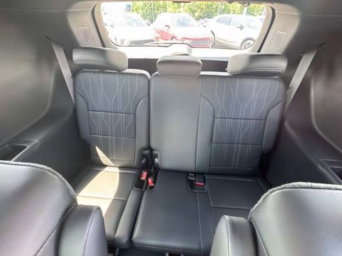 New 2026 Buick Enclave Avenir w/ Super Cruise Package image 23