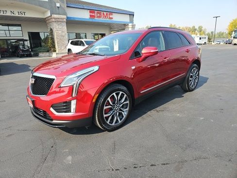 Used 2025 Cadillac XT5 Sportv image 44