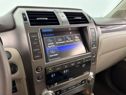 Used 2017 Lexus GX 460 Premium AWD/4WD image 23