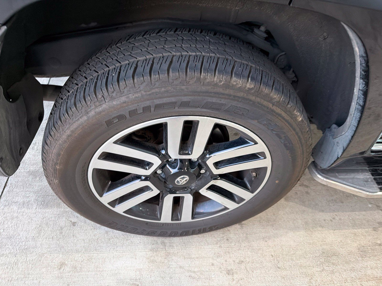 Used 2015 Toyota 4Runner Limited AWD/4WD image 21
