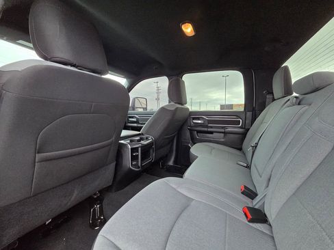 Used 2024 RAM 2500 Big Horn w/ Off Road Package image 27