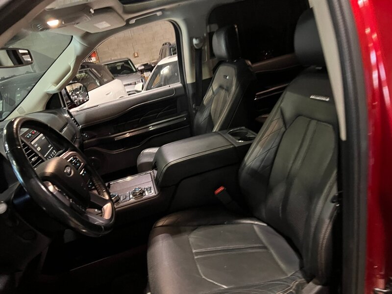 Used 2018 Ford Expedition Max Platinum AWD/4WD image 11