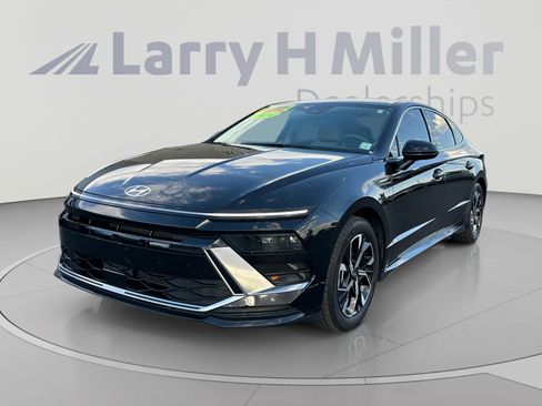 Certified 2024 Hyundai Sonata SEL FWD image 1
