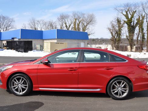 Used 2017 Hyundai Sonata Sport 2.0T FWD image 11