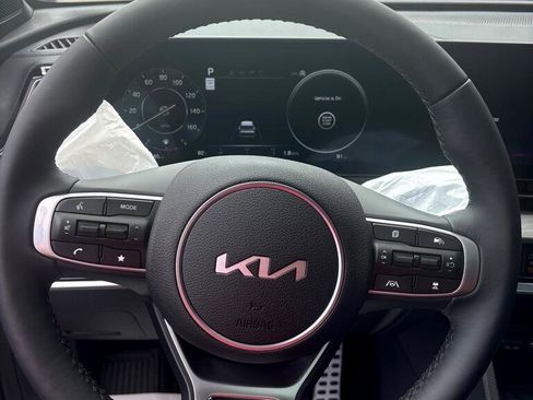 Used 2024 Kia Sportage X-Pro Prestige image 11