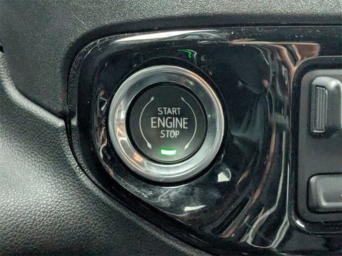 Used 2023 Chevrolet Silverado 1500 LTZ w/ Z71 Off-Road Package image 28