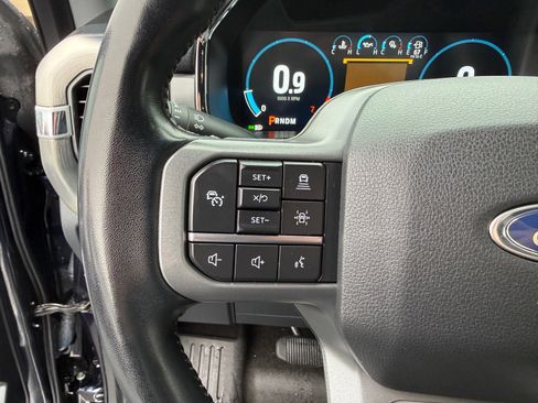 Used 2022 Ford F150 Lariat image 36