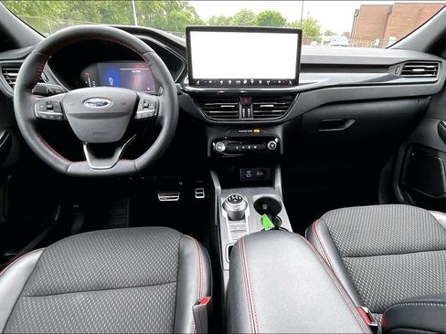 Used 2023 Ford Escape ST-Line w/ Tech Pack #1 AWD/4WD image 14