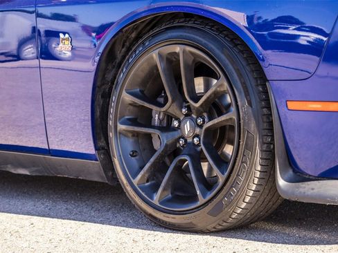 Used 2021 Dodge Challenger R/T Scat Pack w/ Plus Package image 2