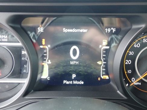 New 2025 Jeep Wrangler Sahara w/ Safety Group image 21