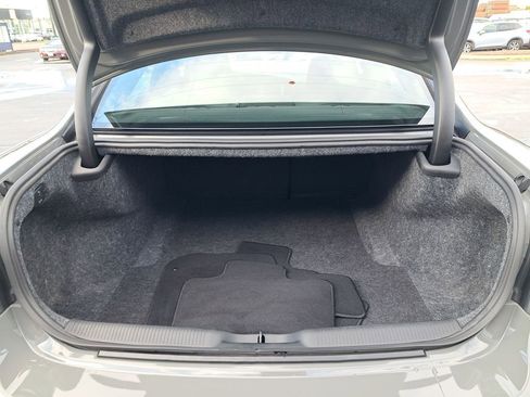 Used 2023 Dodge Charger SXT w/ Blacktop Package image 28