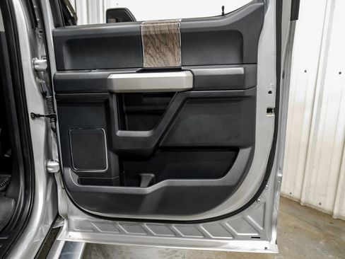 Used 2019 Ford F350 Lariat w/ Lariat Value Package AWD/4WD image 49