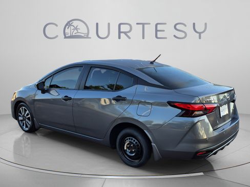 Certified 2023 Nissan Versa S w/ S Plus Package FWD image 5