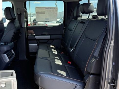 Used 2011 Ford F150 Lariat w/ Lariat Chrome Pkg AWD/4WD image 10