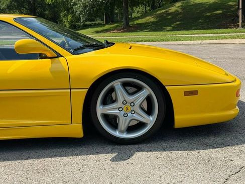 Used 1995 Ferrari F355 Berlinetta RWD image 18