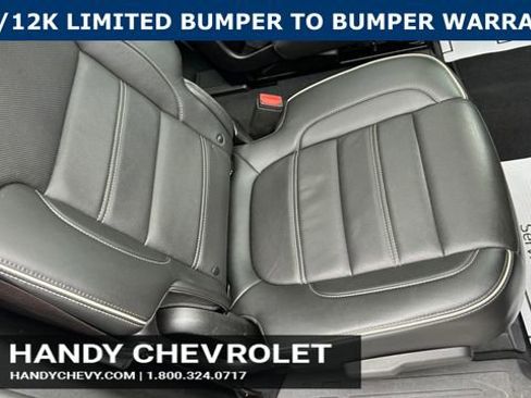 Certified 2022 GMC Acadia Denali w/ Black Diamond Edition AWD/4WD image 44