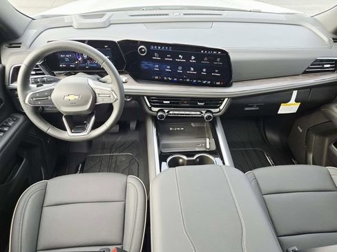 New 2026 Chevrolet Tahoe Premier w/ Sun And Tow Package AWD/4WD image 7