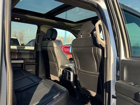 Used 2020 Ford F150 Lariat w/ Equipment Group 502A Luxury image 11