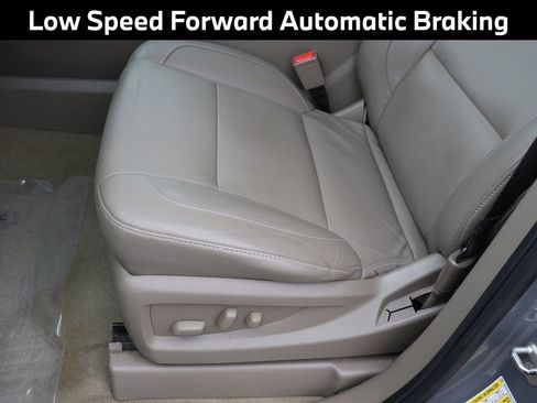 Used 2017 Chevrolet Tahoe LT w/ LT Signature Package image 51