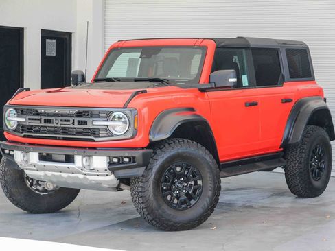 Certified 2023 Ford Bronco Raptor AWD/4WD image 1