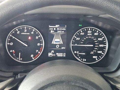 Used 2024 Subaru Crosstrek 2.0i Premium image 16