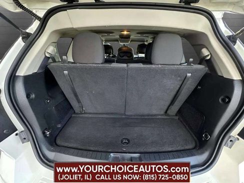 Used 2018 Dodge Journey SE w/ Popular Equipment Group image 11