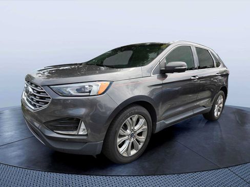 Used 2020 Ford Edge Titanium AWD/4WD image 3