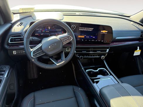 New 2026 Chevrolet Traverse Z71 w/ Driver Confidence Package image 15