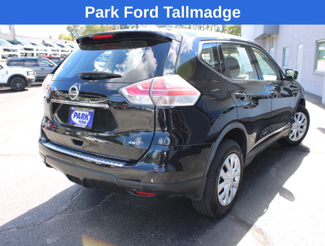 Used 2016 Nissan Rogue S AWD/4WD image 5
