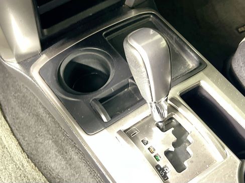 Used 2016 Toyota 4Runner SR5 Premium image 24