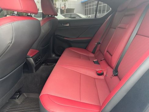 Used 2023 Lexus IS 300 w/ Comfort Package RWD image 9