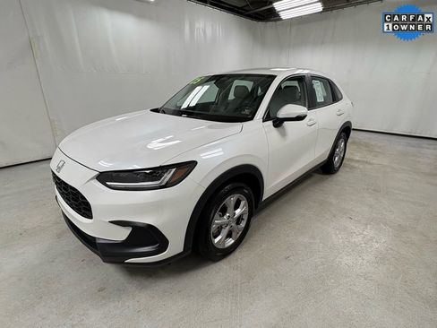 Used 2025 Honda HR-V LX image 2