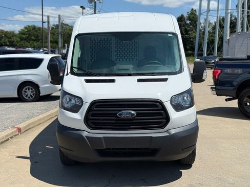 Used 2019 Ford Transit 150 148 Medium Roof RWD image 3