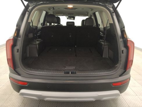 Used 2022 Kia Telluride LX AWD/4WD image 29