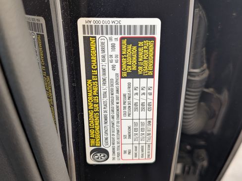 Used 2025 Volkswagen Atlas Cross Sport SEL image 40