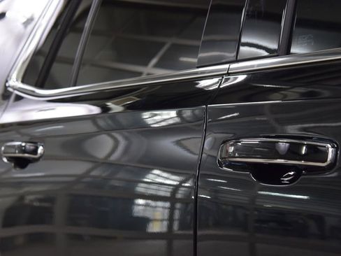 Used 2024 GMC Yukon Denali image 19