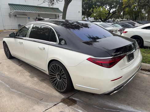Used 2022 Mercedes-Benz Maybach S 580 4MATIC image 3