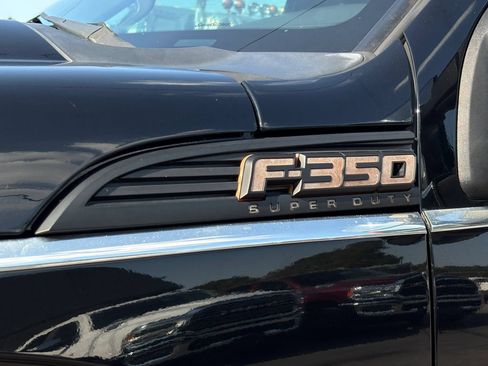 Used 2016 Ford F350 Lariat w/ Lariat Ultimate Package AWD/4WD image 11