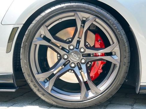Used 2023 Chevrolet Camaro SS RWD image 14